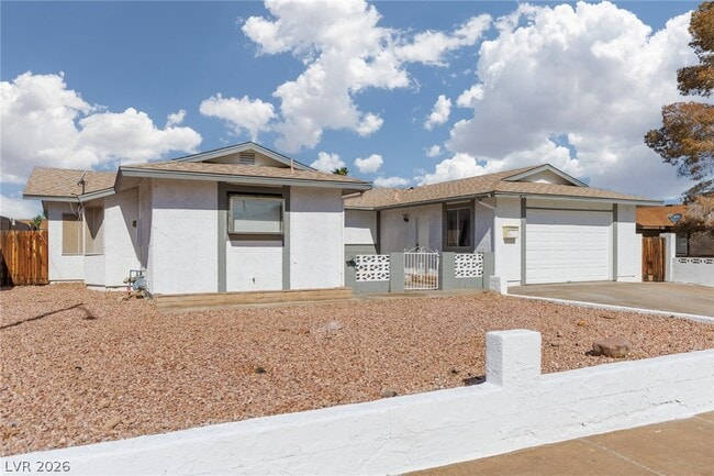 Building Photo - 412 Box Elder Way