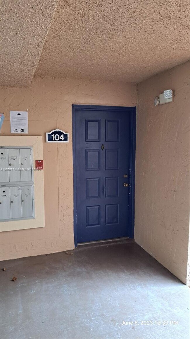 Photo - 15770 SW 106th Terrace Unit 104