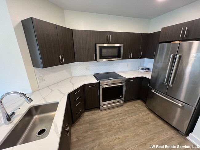 Photo - 20 Penniman Rd