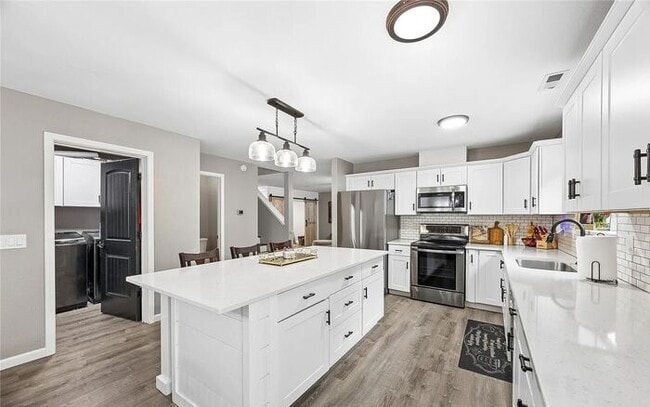 Photo - Beautiful Updated 5 Bedroom Home in Graham!