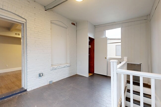 Photo - 145 Cottage St