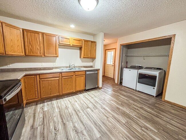Photo - 2 Bedroom Town Home