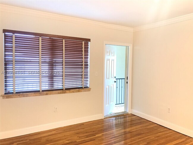 35 Antilla Ave Unit 2