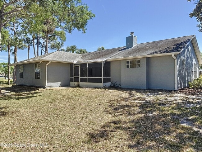Photo - 101 Cove Loop Dr