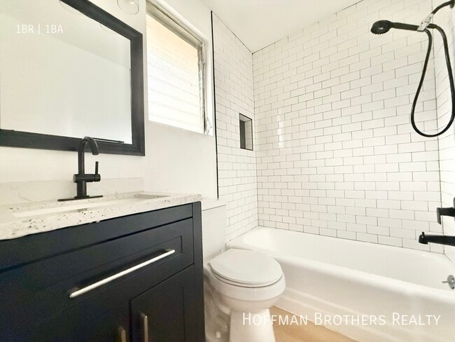 Photo - 2244 S Western Ave Unidad 5