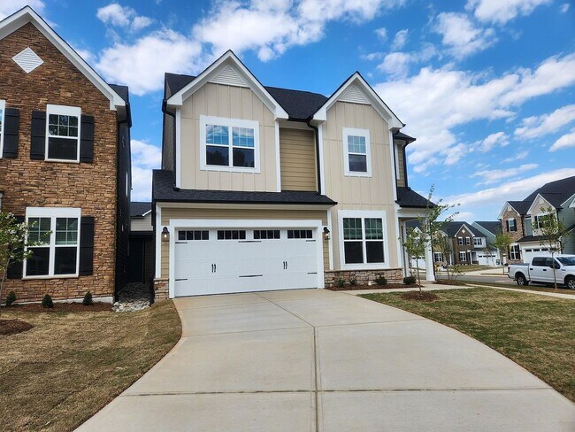 Building Photo - 2331 Big Sky Ln