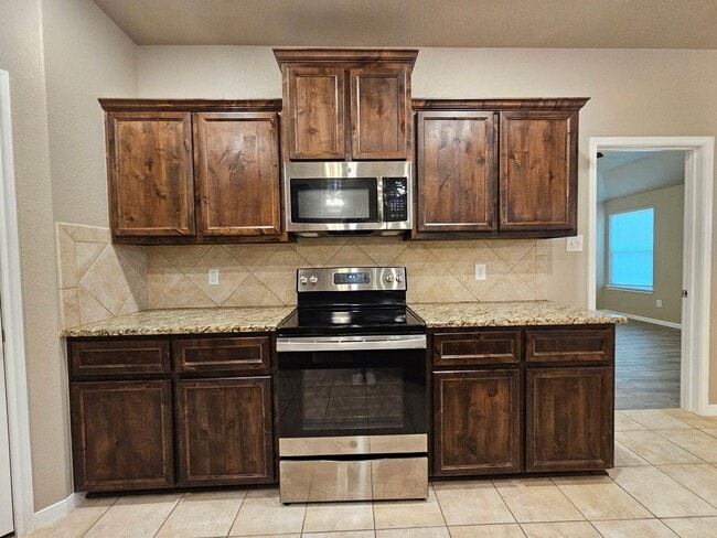 Photo - RENT REDUCTION - AVAILABLE NOW!