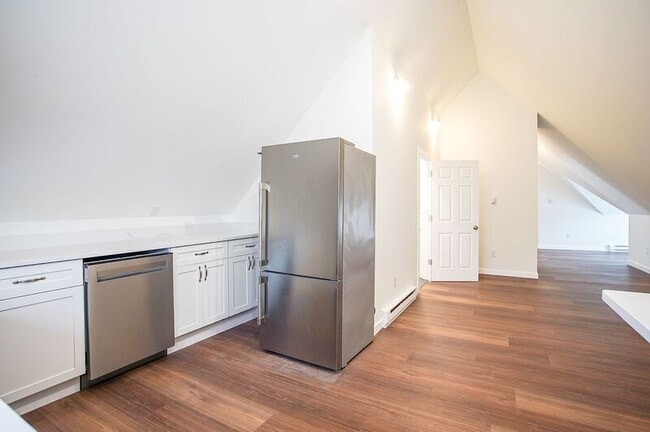 Photo - 42 E School St Unit 3