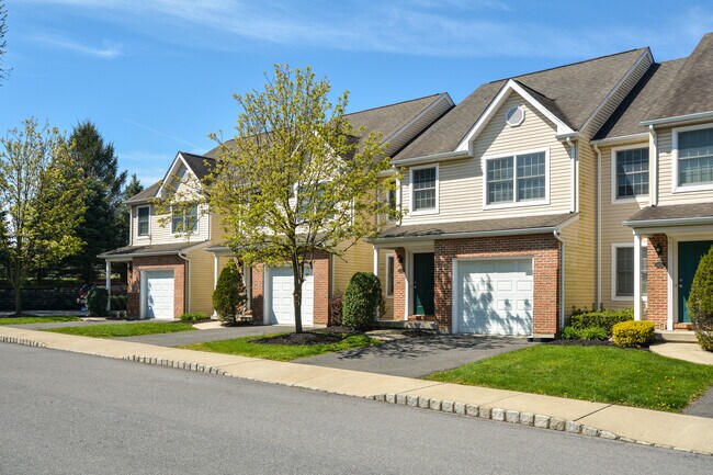Linden Court- 3 Bedroom Townhomes