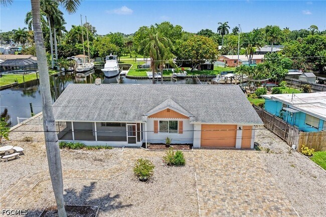 20 Estate Dr