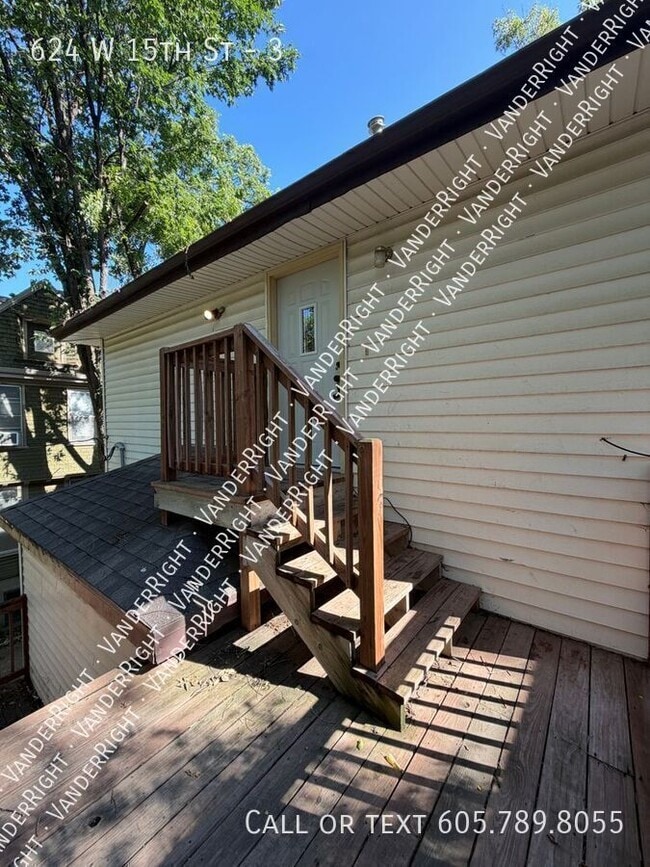 Photo - 624 W 15th St Unit 3