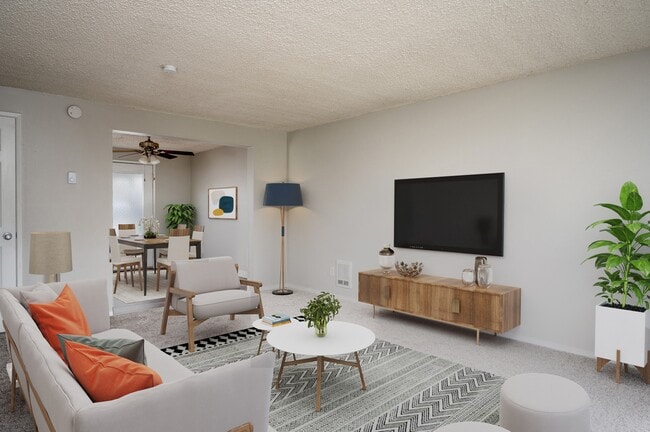 Forest Ridge | Living Room - Forest Ridge