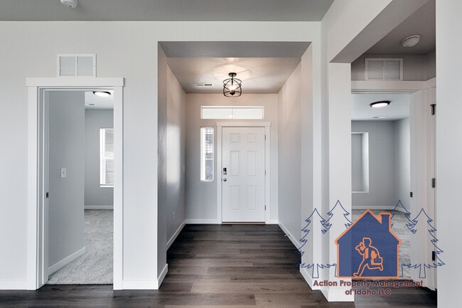 Photo - 18405 N Sweet William Ave