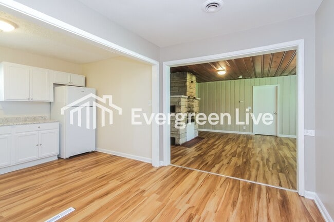 Photo - 3641 N Sadlier Dr