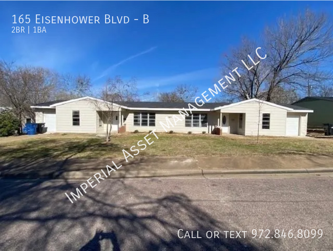 Quite Duplex near Downtown Denison - Quite Duplex near Downtown Denison House