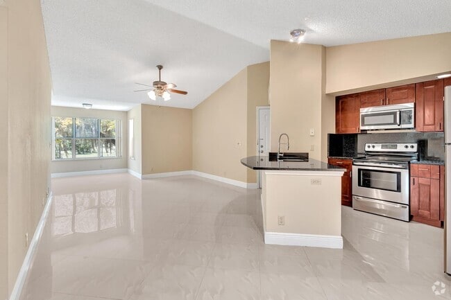 Building Photo - 3460 Pinewalk Dr N Rental