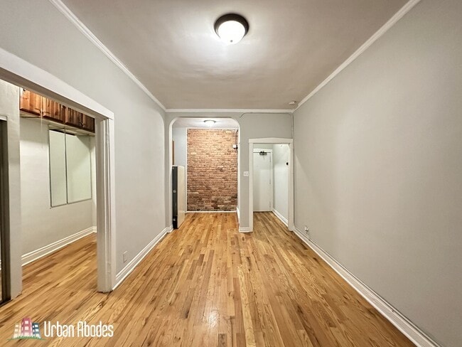 Photo - 515 W Melrose St Unit A05C