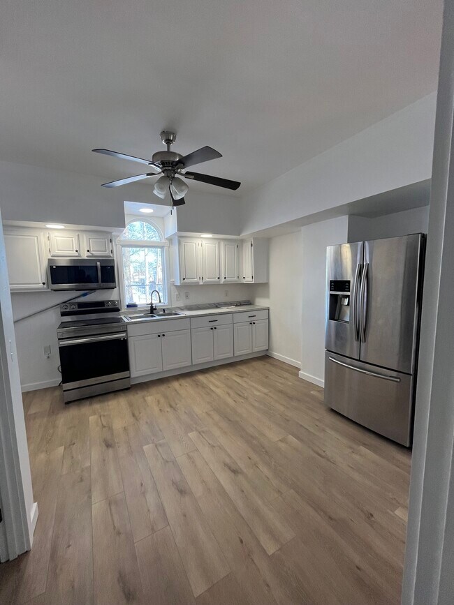 Photo - 211 Oxford St Unit 1st floor apt