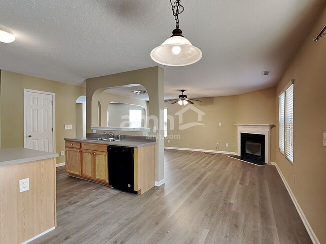 Photo - 37 Valleyfield Dr