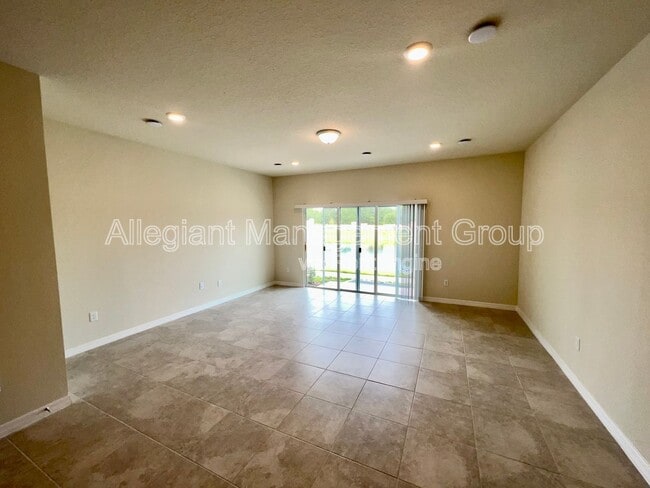 Photo - 2600 Bright Jewel St