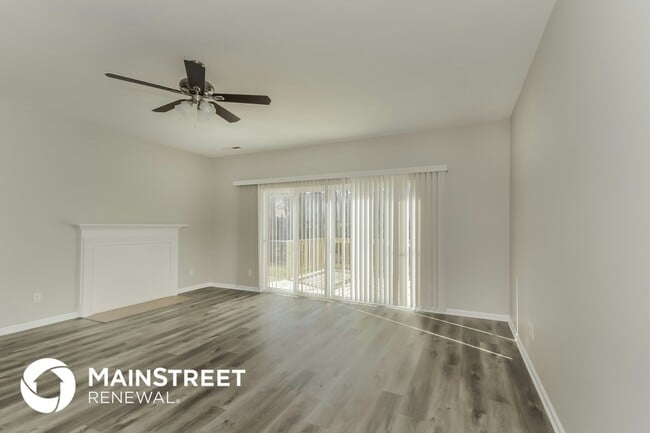 Photo - 9931 Seven Oaks Dr