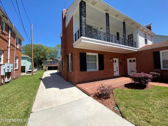 Photo - 1271 Belmont Terrace
