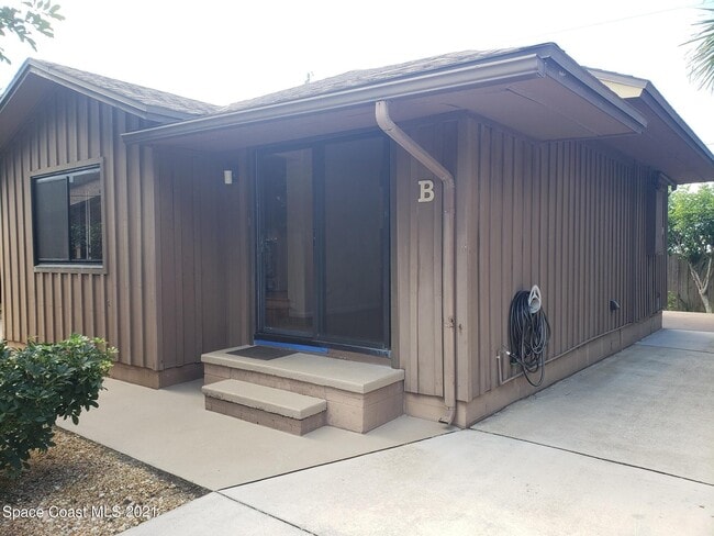 Building Photo - 1580 S Atlantic Ave