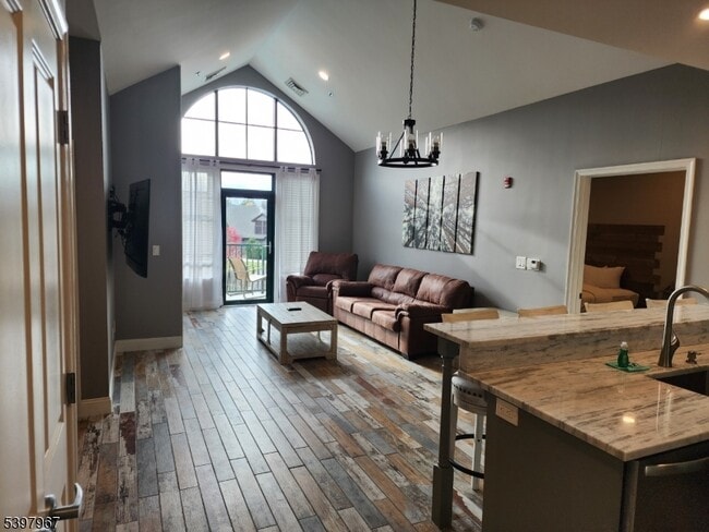 Building Photo - 200 NJ-94 Unit 414