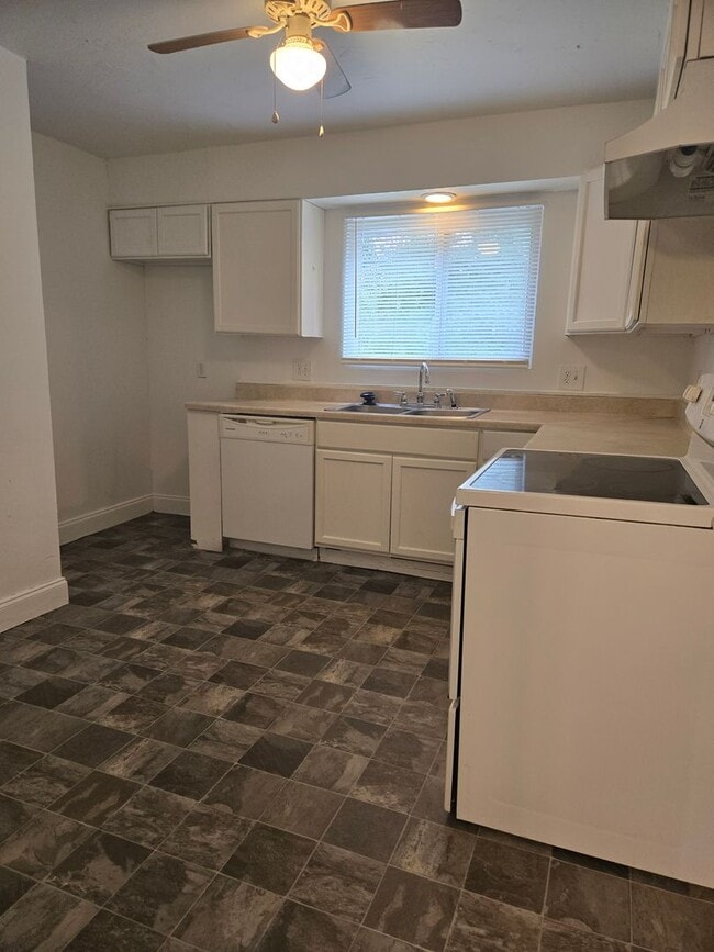 Photo - 3BR 1BA ranch home!!!
