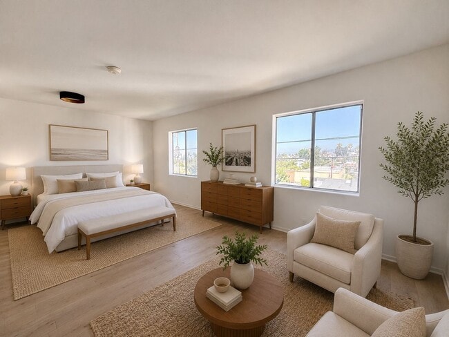 Photo - 1027 Coronado Ter Unit 1031 Coronado Terrace