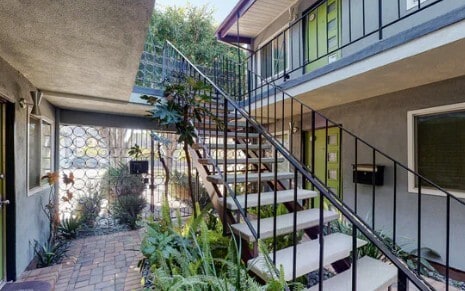 Photo - 10333 Santa Monica Blvd