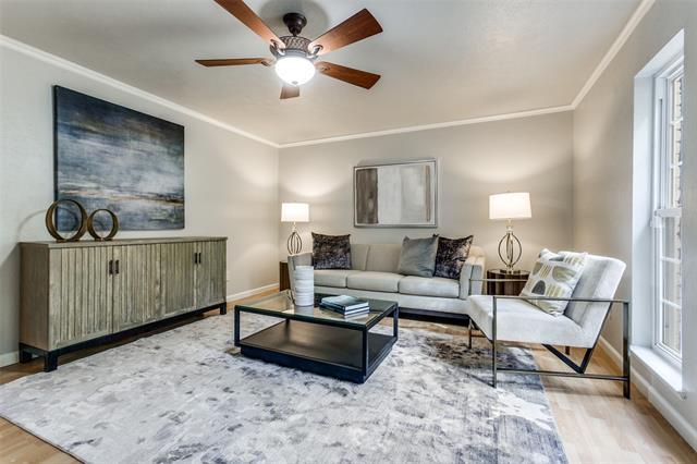 Photo - 905 Arbor Downs Dr