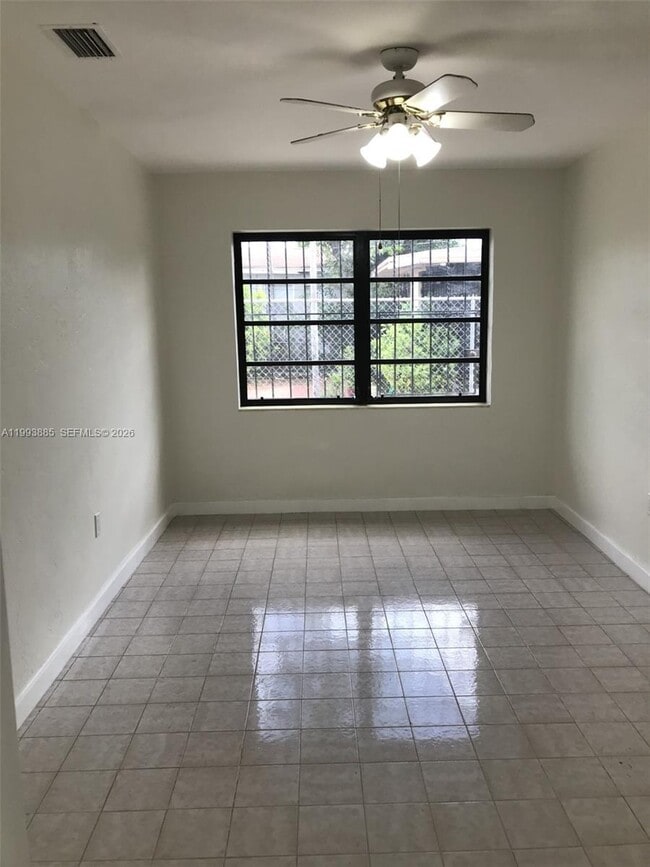 2362 NW 34th St Unidad 2