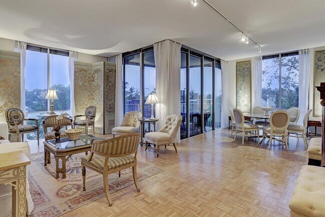 Photo - 3711 San Felipe St Unit 3B