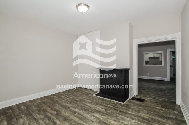 Photo - 228 Hanover St