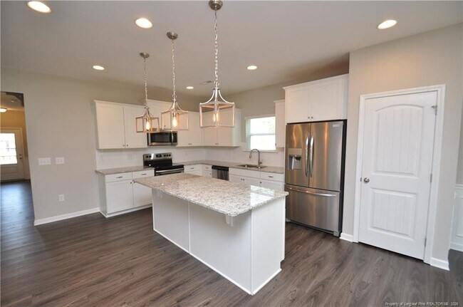 Photo - 225 Theys Ml Wy