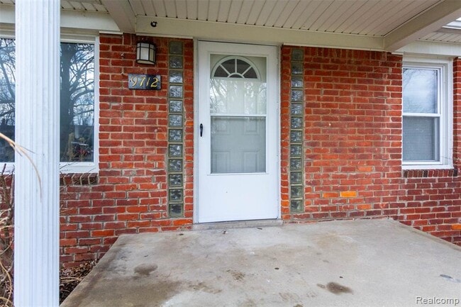 Photo - 9712 Cherokee St