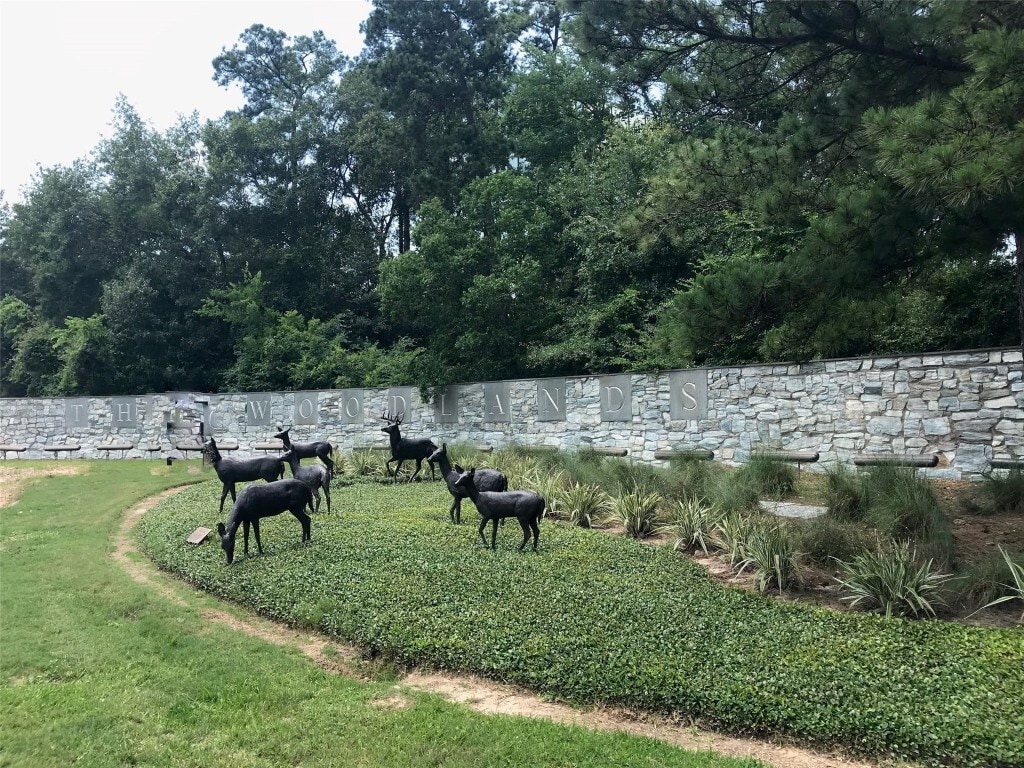 Photo - 239 Blushwood Pl