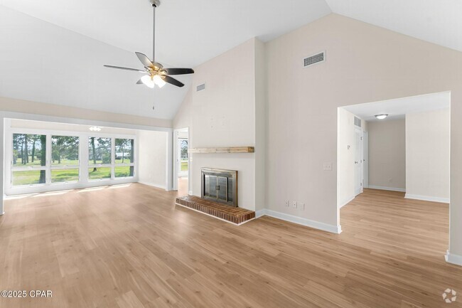Building Photo - 4300 Bay Point Rd Unit 423 Rental
