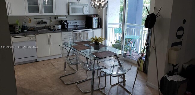 Photo - 275 NE 18th St Unit 307