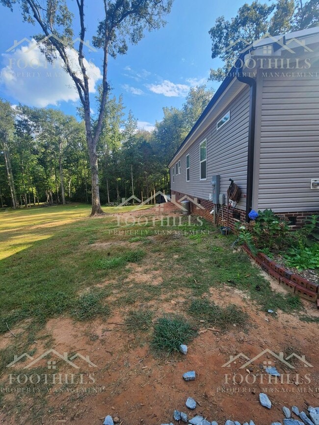 Photo - 3-Bedroom Home in a Peaceful Country Setting
