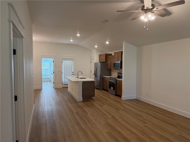 Photo - 3708 N Wiley Dr