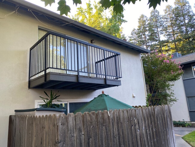Building Photo - 2950 Marconi Ave Unit 206 Rental
