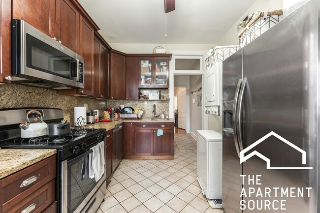 Building Photo - 3519 N Reta Ave Unit 4 Rental