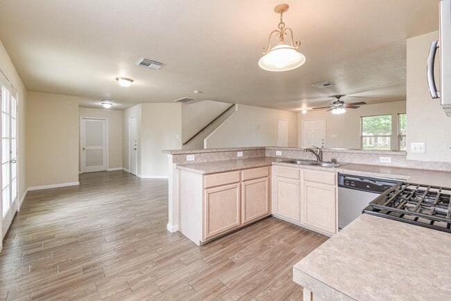 Photo - 19807 Mallard Point Ct