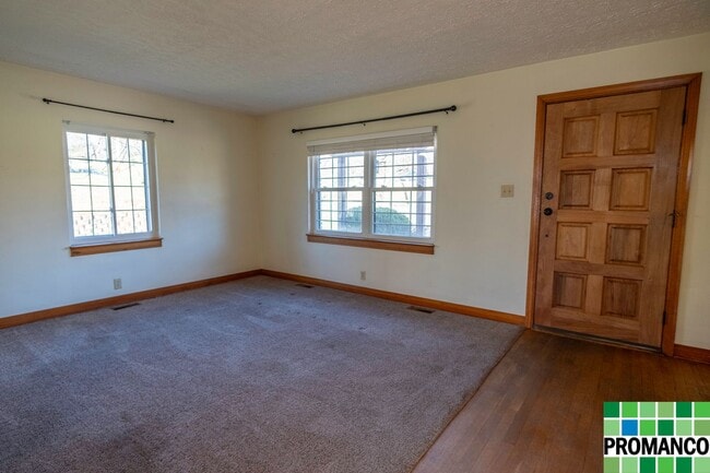 Photo - Cozy Ranch Home