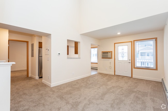 Interior Photo - The Preserve at Woodfield Rental