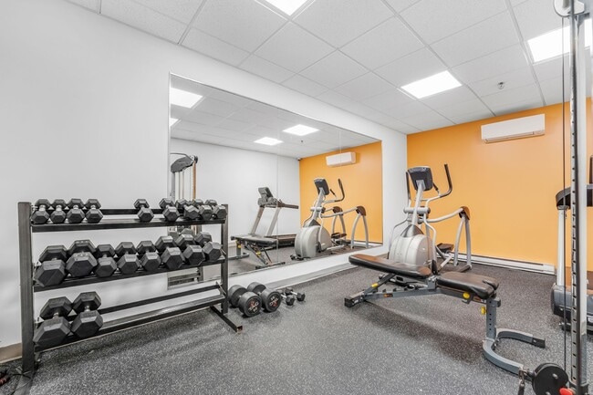 Photo - 145 York St Unit 905