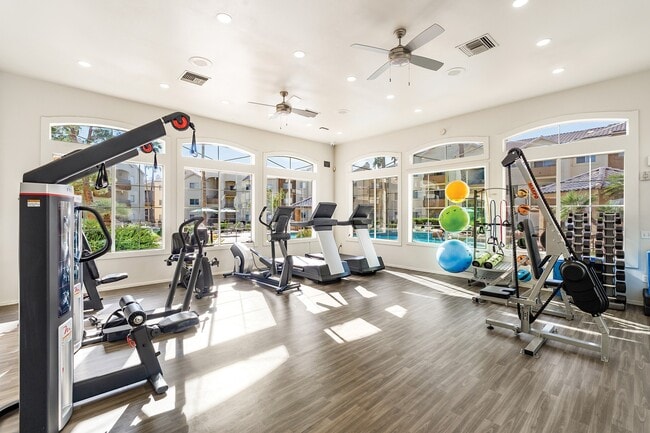 Sonterra Apartments at Paradise Valley
