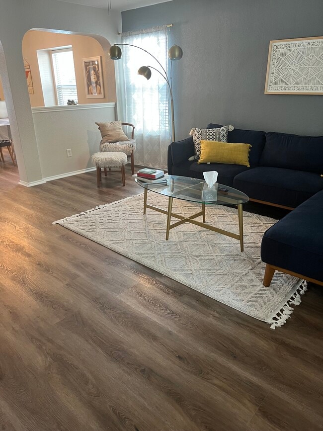 Photo - 201 Cadillac Cove